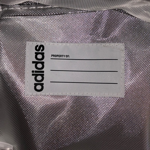 Adidas - Picture 5 of 8